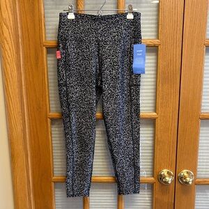 Marika 25” Black and Gray Patterned Leggings